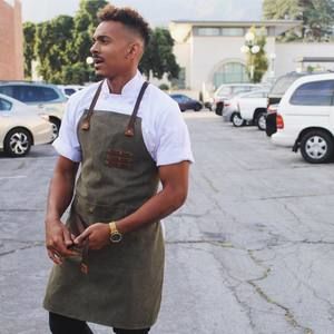 Meet your Posher, Aaron